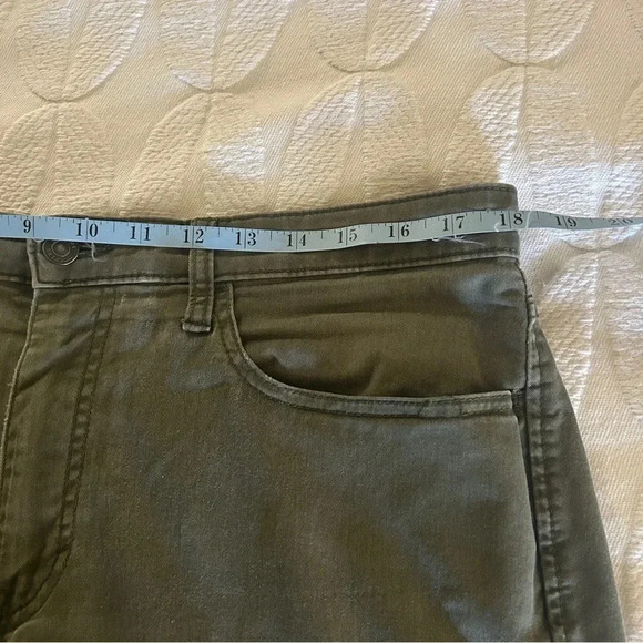 GUC Docker’s olive green jeans Straight leg 34/34 but the length runs 32” - Picture 7 of 8